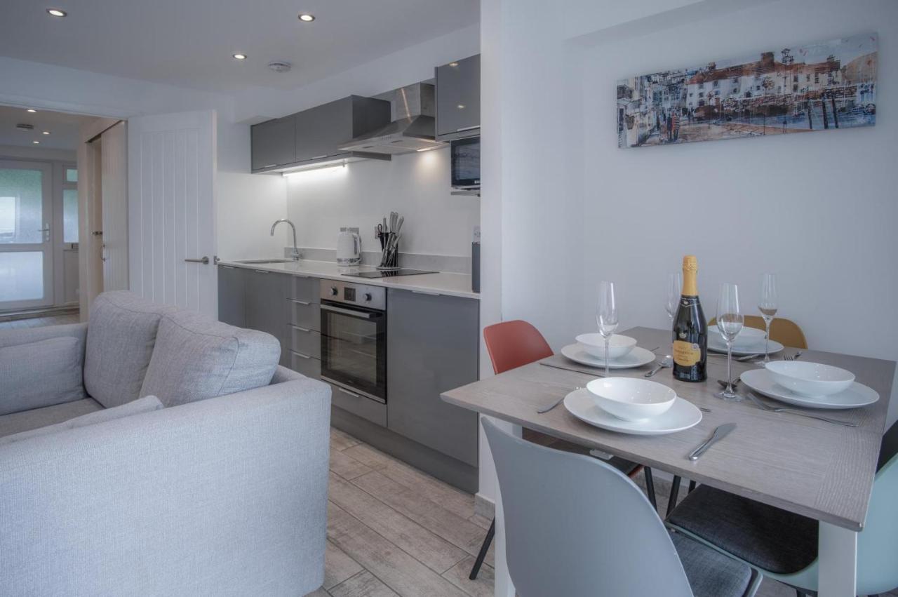 Beach Court - 1 Bedroom Apartment - Saundersfoot Exterior photo